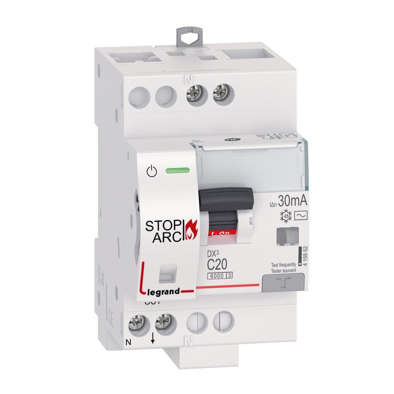 Disjoncteur diff DX³ STOP ARC 4500 arrivée et départ à vis 1P+N 230...